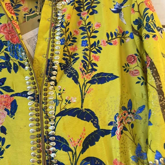 Kurta - Picture 8 of 11